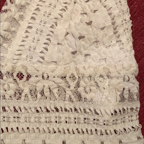 White party top - Picture 2 of 5